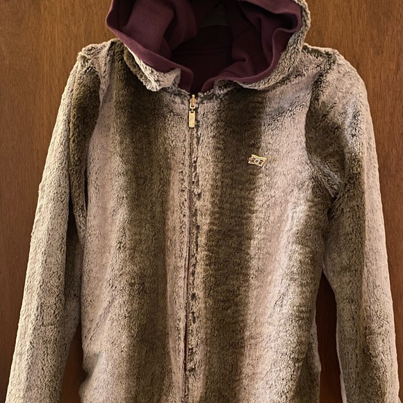 DC faux fur reversible hoodie - Picture 2 of 9